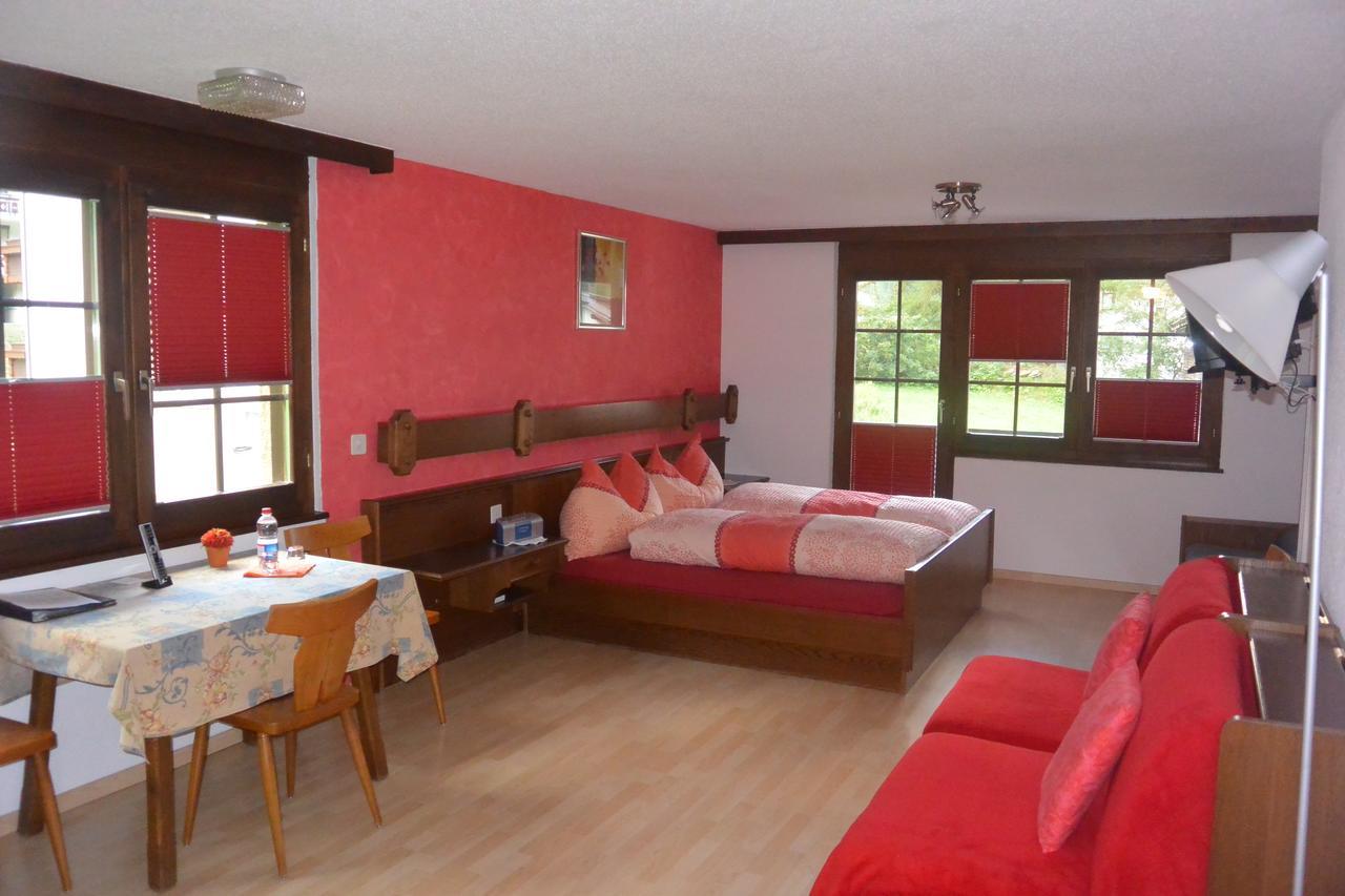 Hotel Bärgsunnu Saas-Grund Exteriör bild